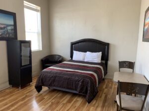 776 Virginia St Apartments-Efficiency rooms
