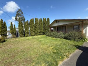 2945 A St North Bend OR 97459