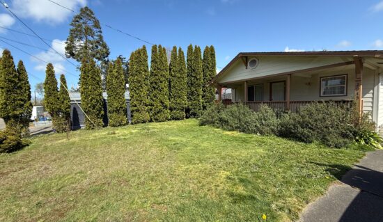 2945 A St North Bend OR 97459